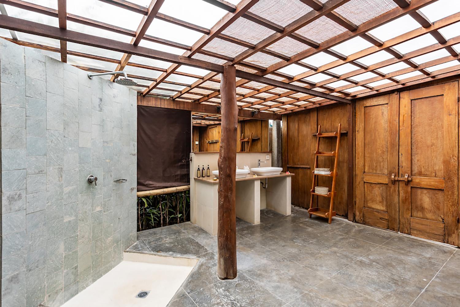 Villa Lina By Optimum Bali Villas Canggu  Bagian luar foto